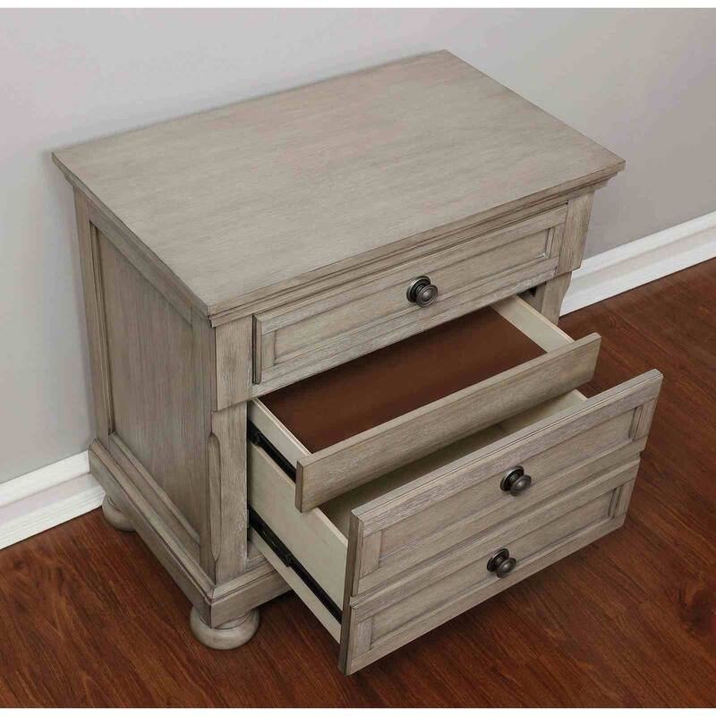 Transitioanl Gray Finish 4 Piece Bedroom Set with USB Charger on Nightstand