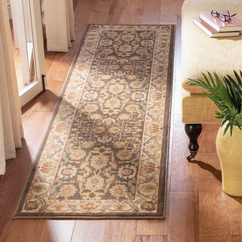 SAFAVIEH Heirloom Tamela Traditional Oriental Rug - 2'3" x 8' Runner - Brown/Creme