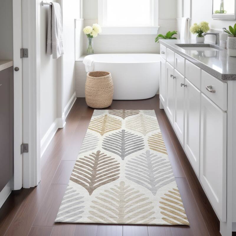 Machine Washable Indoor/ Outdoor Modern Fern Chantille Rug