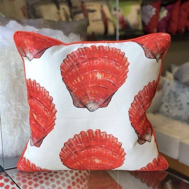 Big Island Bay Scallop Throw Pillow