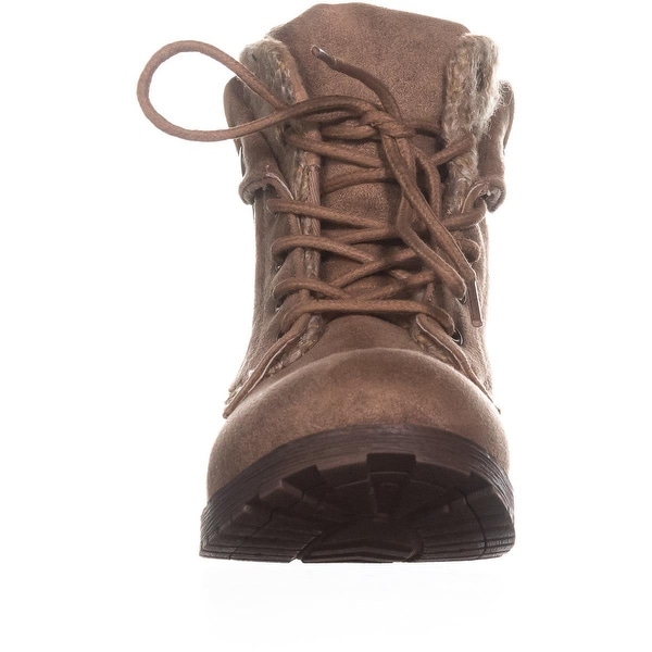 candies hiking boots