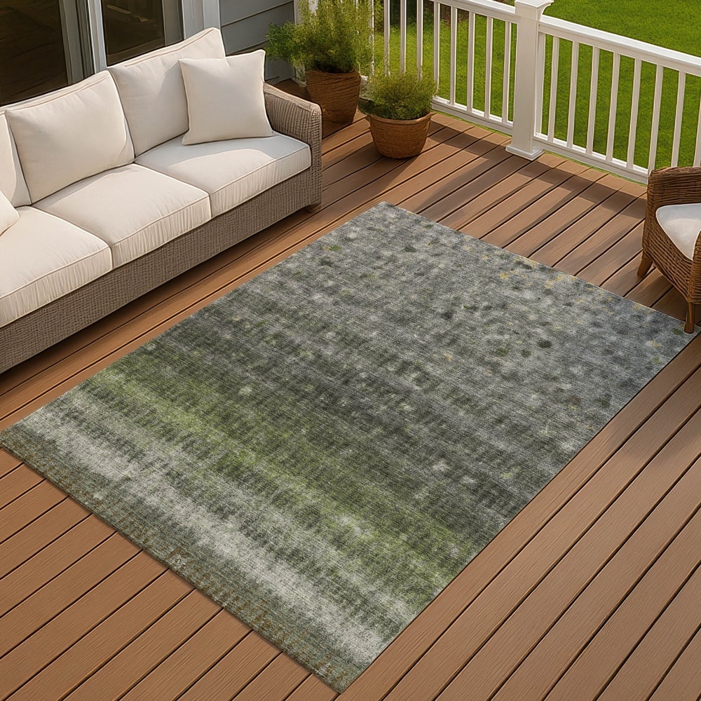 Machine Washable Indoor/ Outdoor Abstract Ombre Chantille Rug