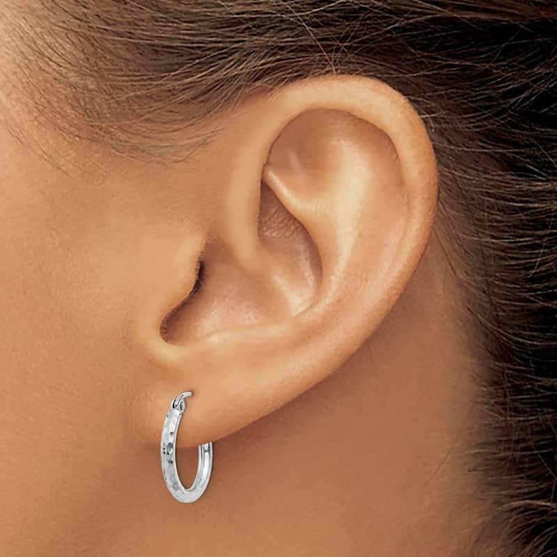 Curata 14k White Gold Rhodium-plated Diamond-cut 2x15mm Round Hoop Earrings
