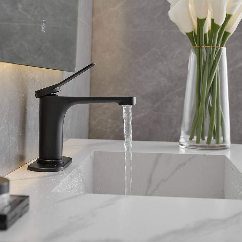 Single Handle Bathroom Sink Faucet with Drain Assembly Brass 1 Hole Modern Bathroom Basin Vanity Faucets