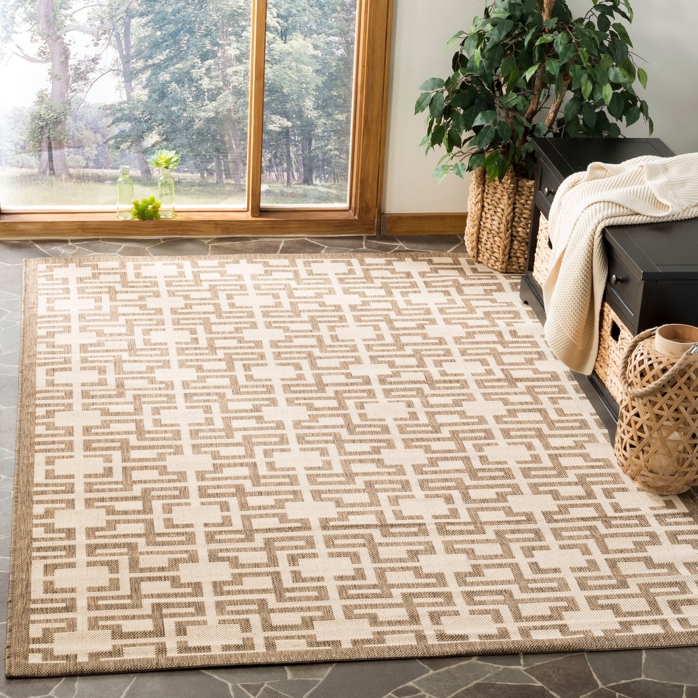Martha Stewart by SAFAVIEH Hrissoula Indoor/ Outdoor Waterproof Rug