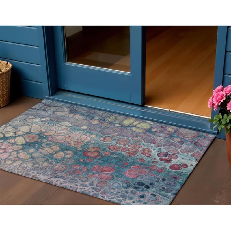 HomeRoots Abstract Transitional Rectangle Outdoor Rug - 3' x 5'