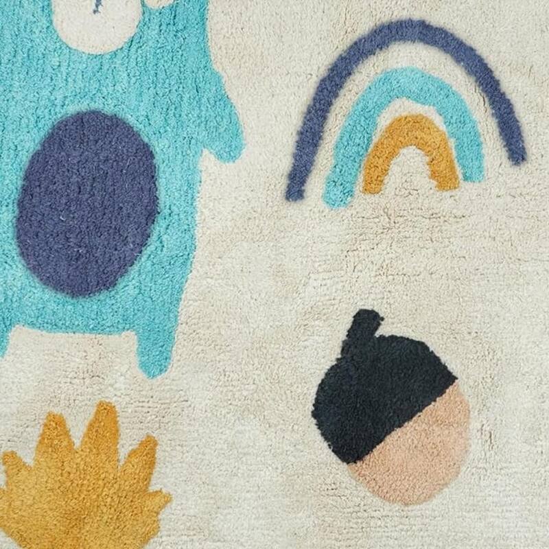 HomeRoots Juvenile/Youth Contemporary Rectangle Area Rug - 48.00 in. x 32.00 in. x 0.30 in.
