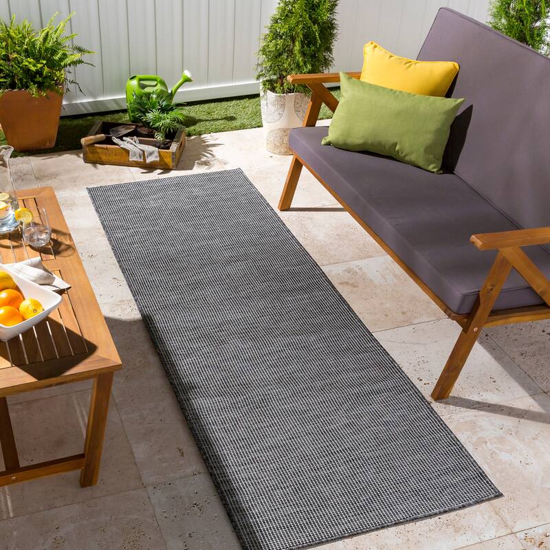 Artistic Weavers Rowena Indoor / Outdoor Heathered Area Rug
