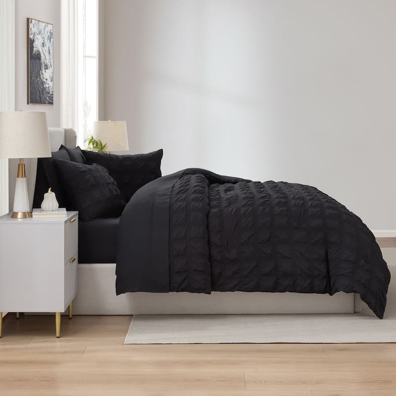 Empyrean Modern Comforter Seer Sucker