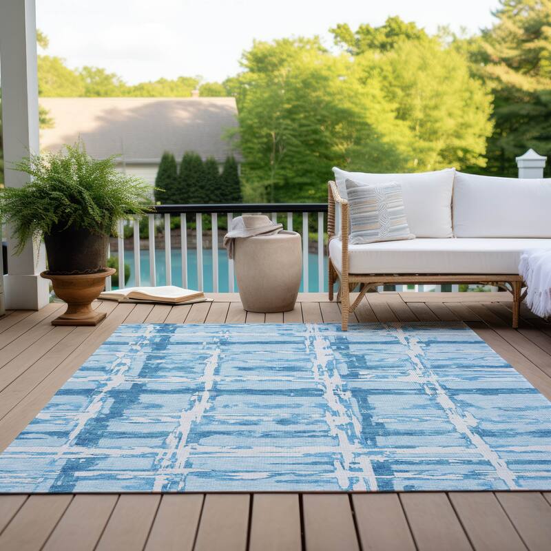 Machine Washable Indoor/ Outdoor Chantille Abstract Contemporary Rug