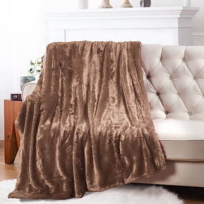 Belardo FauxFur Throw