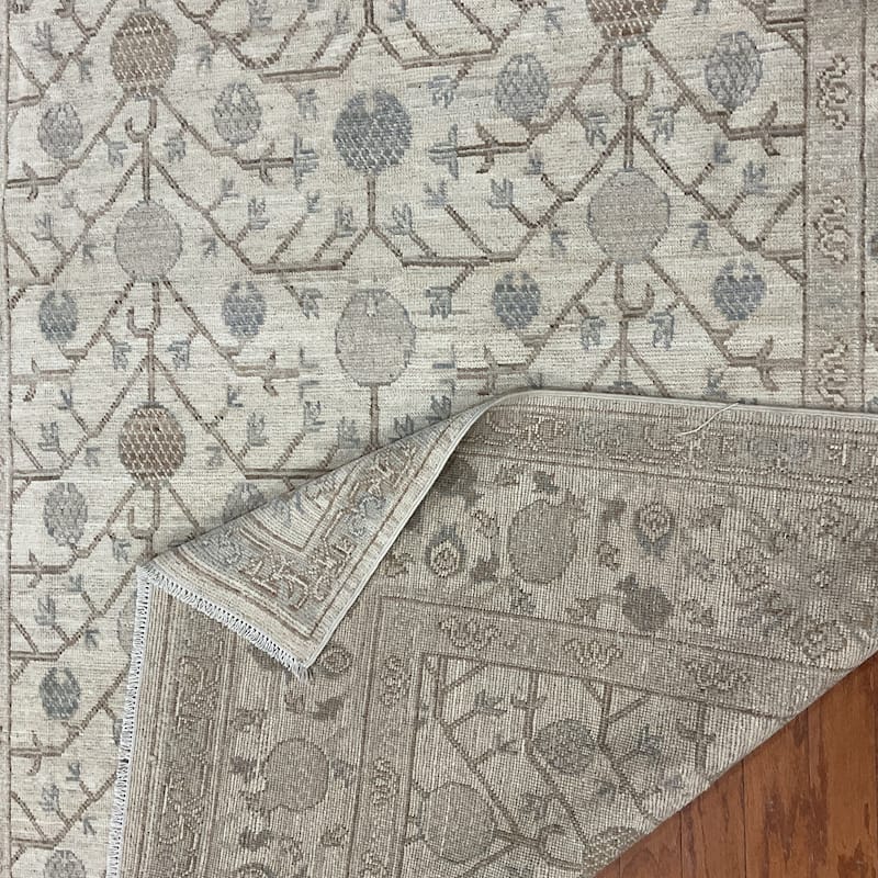 HERAT ORIENTAL Handmade Vegetable Dye Khotan Wool Rug - 6'2" x 9'