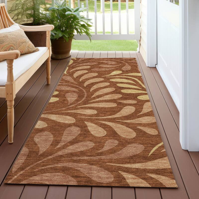 Machine Washable Indoor/ Outdoor Floral Arabesque Chantille Rug - Paprika - 2'3" x 7'6"