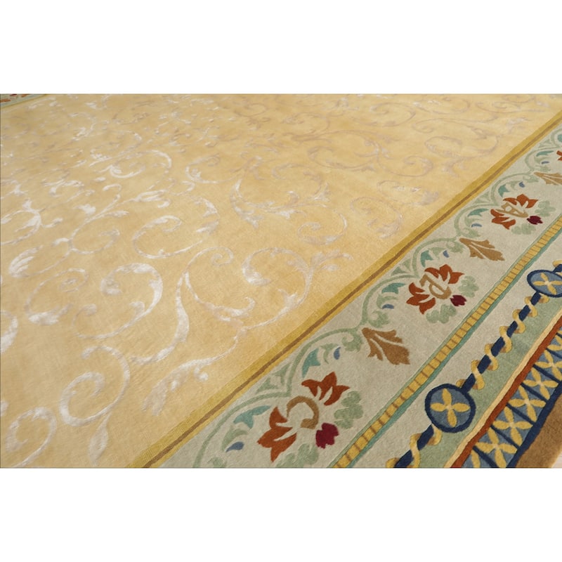 13'6''x21'4'' Oversize Hand Knotted Wool and Silk Light Gold Tibetan Rug - 13' 6'' x 21' 4''