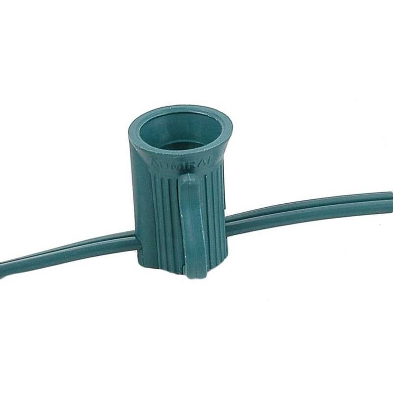 25 Foot C7 Twinkle Christmas Light Set, Hanging String Lights, Green Wire