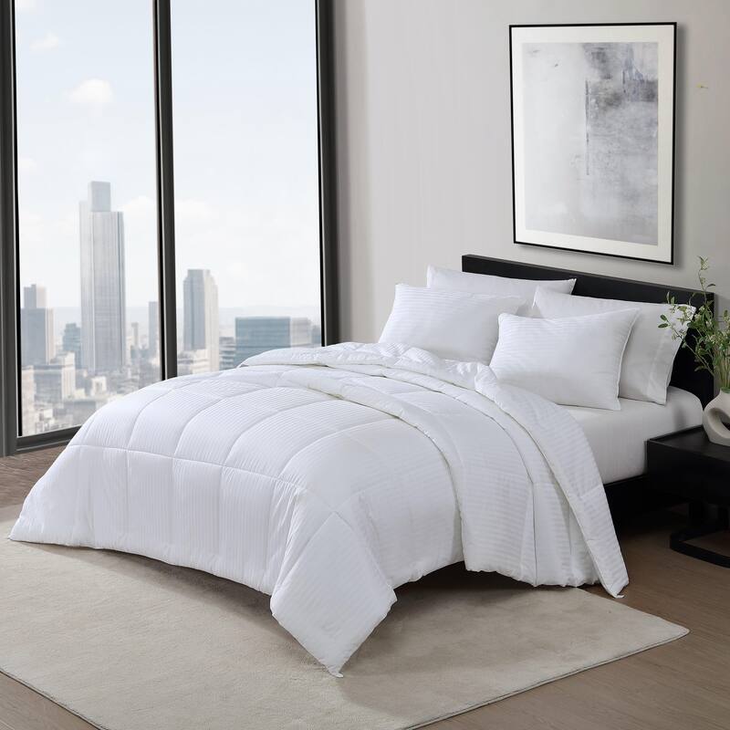 Vera Wang Signature White Cotton Utility Comforter