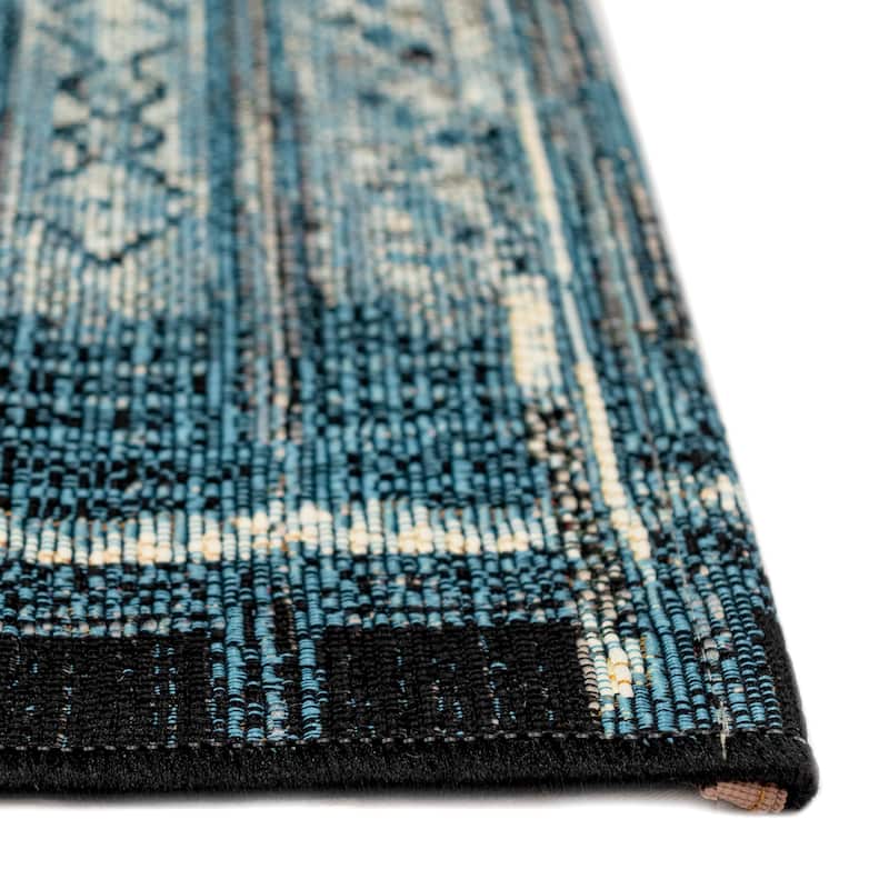 Liora Manne Marina Tribal Stripe Indoor/Outdoor Rug