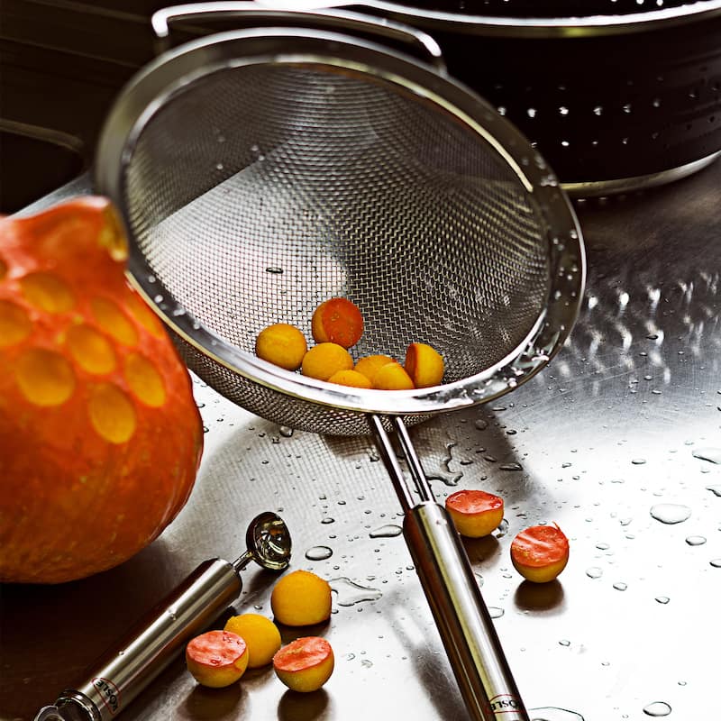 Strainer