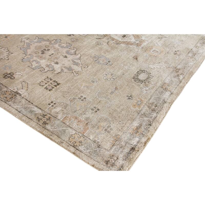 EXQUISITE RUGS Museum Hand-knotted Bamboo Silk Beige Area Rug.