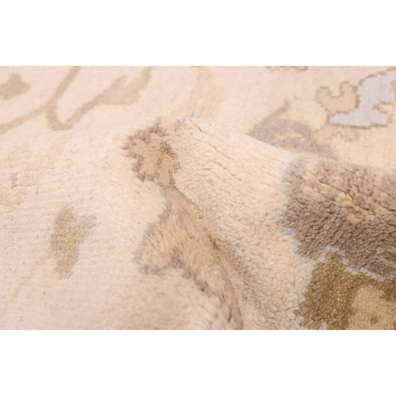 ECARPETGALLERY Hand-knotted Royal Oushak Ivory Wool Rug - 7'11 x 10'0