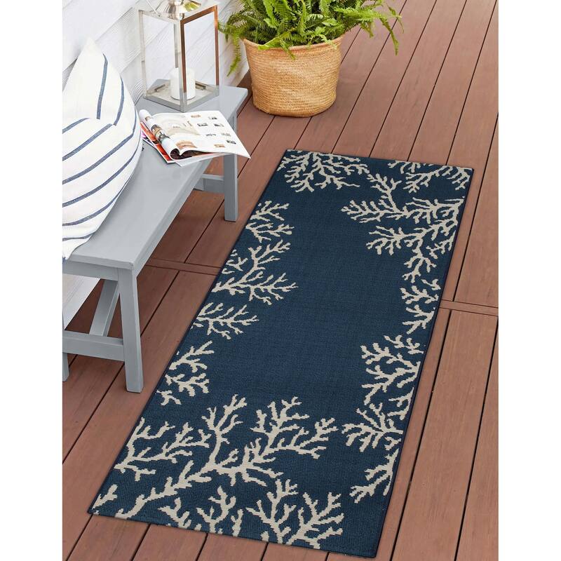 Liora Manne Esencia Coral Edge Indoor/Outdoor Mat - 1'11" x 4'11" - Navy