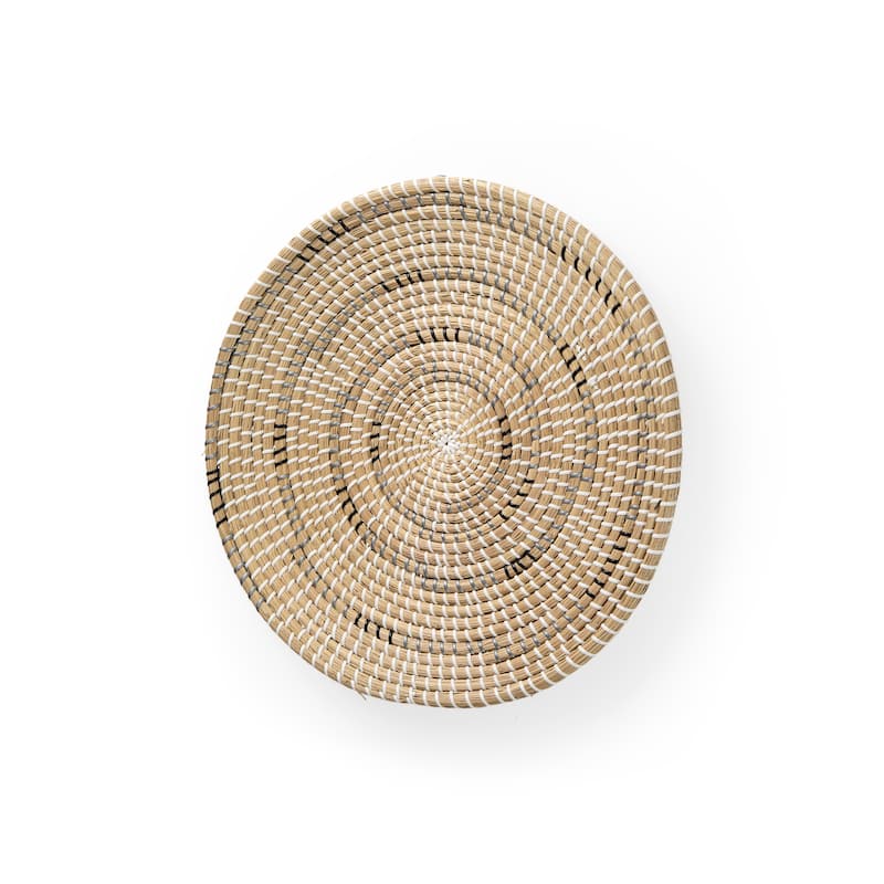 Avel Light Brown Seagrass w/Black, Grey & White Accents Round Hanging Wall Plate - Light Brown