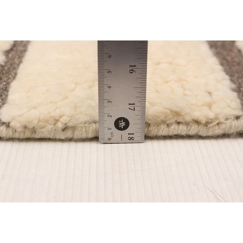 ECARPETGALLERY Hand-knotted Tangier Cream Wool Rug - 5'3 x 7'10