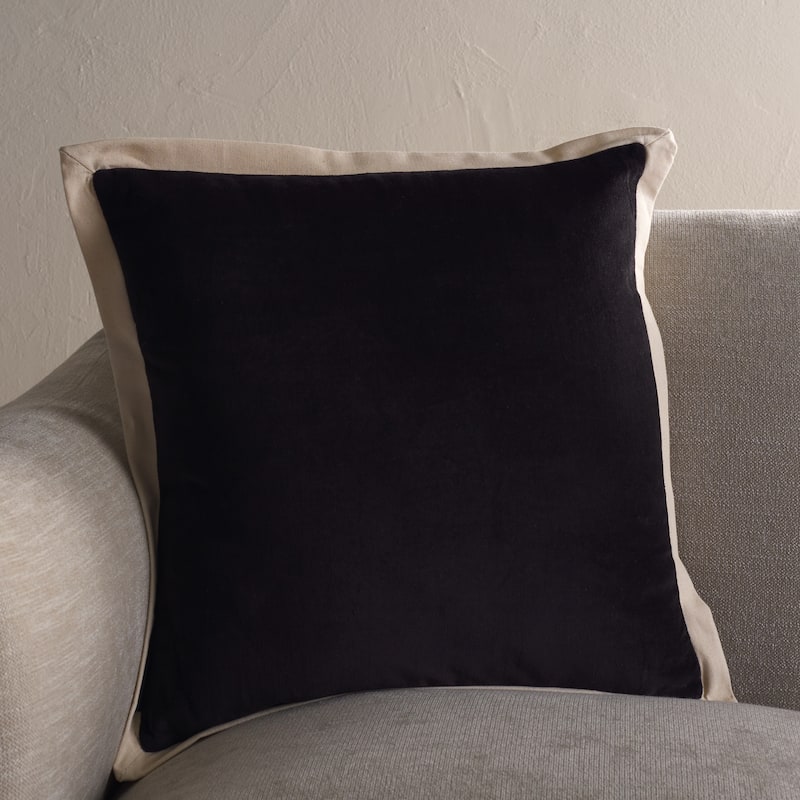 SAFAVIEH Home Jordy Decorative Pillow - Black/Natural - 18x18-inch Square