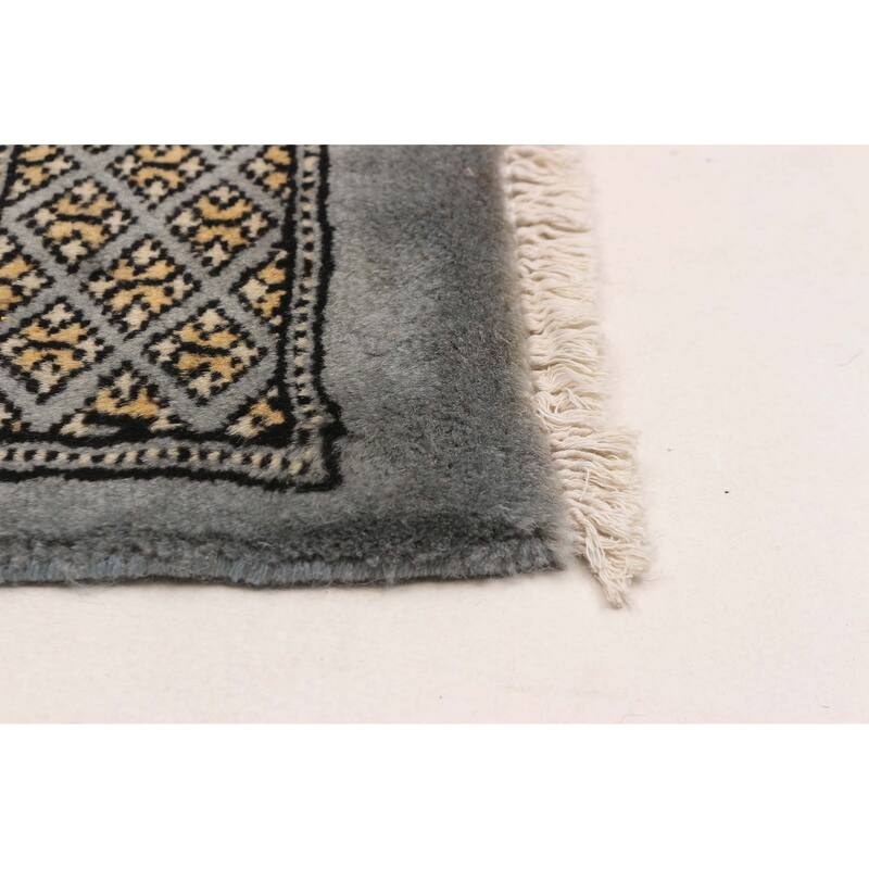 Finest Peshawar Bokhara Grey Rug 5'7" x 7'4" - 5'7 x 7'4