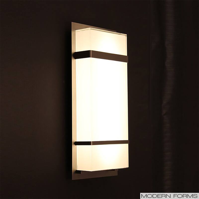 Phantom 16in LED Indoor or Outdoor Wall Light 3000K