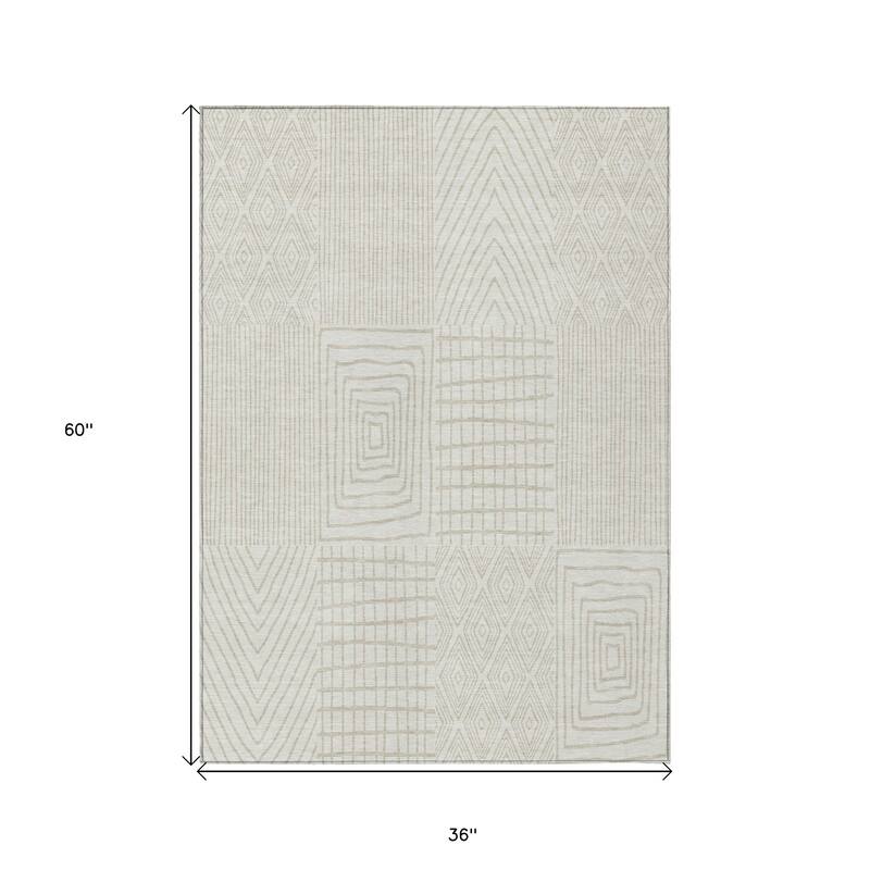 HomeRoots Geometric Transitional Rectangle Outdoor Rug