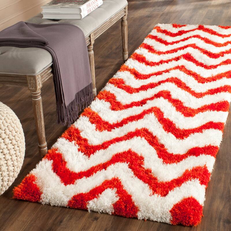 SAFAVIEH Handmade Barcelona Shag Rayya Polyester Rug - 2'3" x 7' Runner - Ivory/Rust