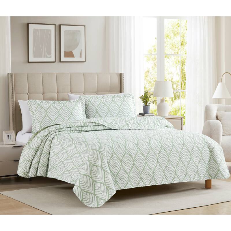Bonaire Dillon Ikat Quilt with Shams - King - 3 Piece