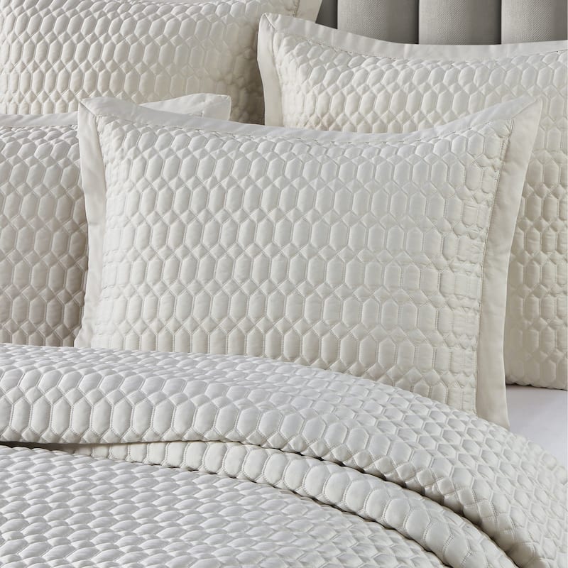 Brilliance Quilt Set - Ivory - Queen