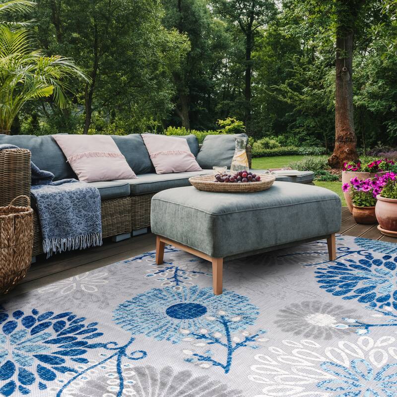 SAFAVIEH Cabana Lilah Indoor/ Outdoor Waterproof Patio Floral Rug