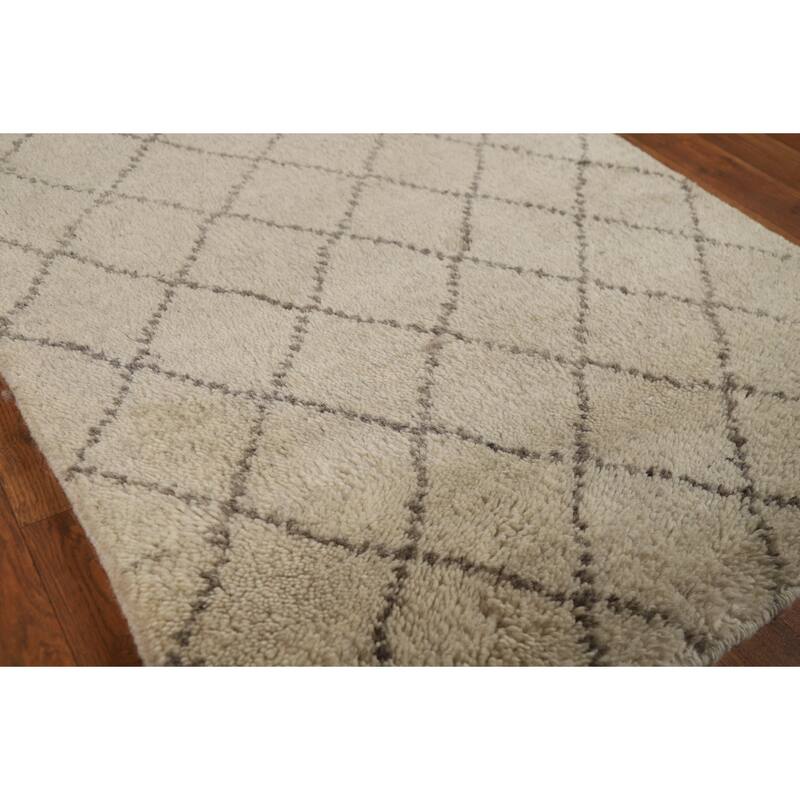 All-Over Trellis Moroccan Oriental Runner Rug Handmade Wool Carpet - 2'6" x 7'11"