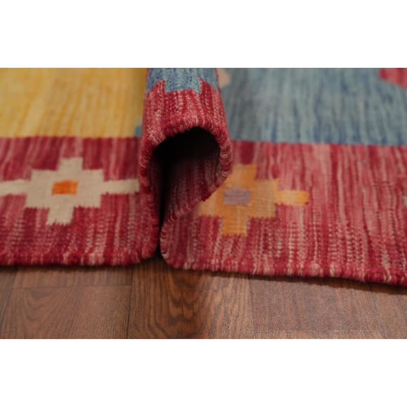 Hand Woven Southwestern Wool Multi-Colored Geometric Area Rug - 9' 9'' X 7' 10''