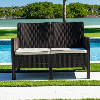 Nova Loveseat W/Cushions