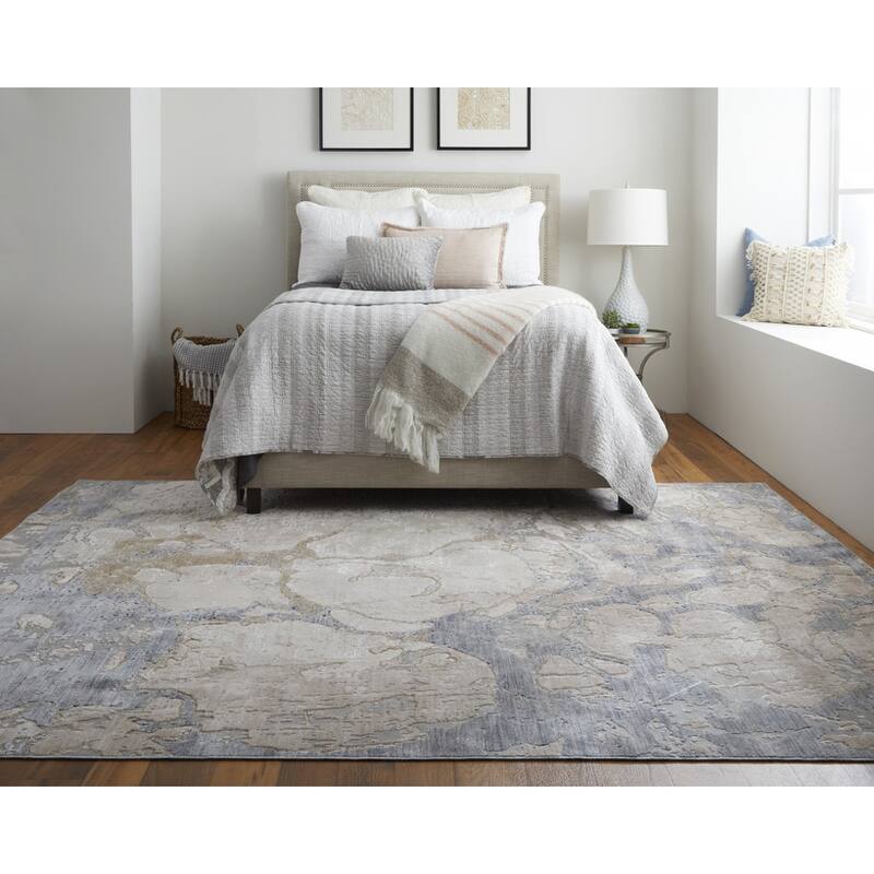 Wupe Power Loomed Distressed Abstract Modern Non Skid Area Rug By HomeRoots - 8' x 10'