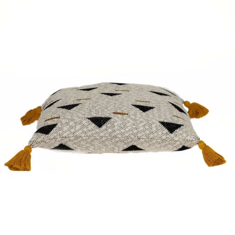 Parkland Collection Poki Transitional Beige Throw Pillow