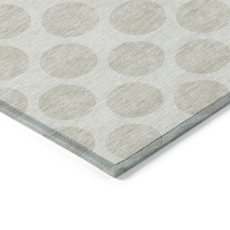 Machine Washable Indoor/ Outdoor Chantille Modern Dots Rug