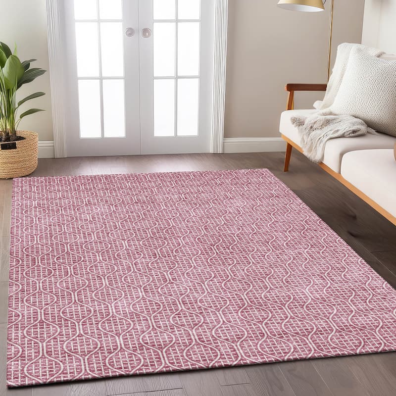 Machine Washable Indoor/ Outdoor Chantille Criss Cross Geo Rug