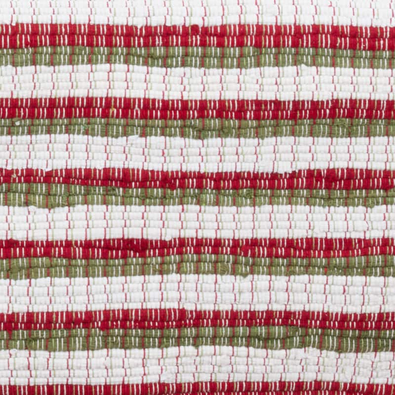 Holiday Table Runner With Chindi Design
