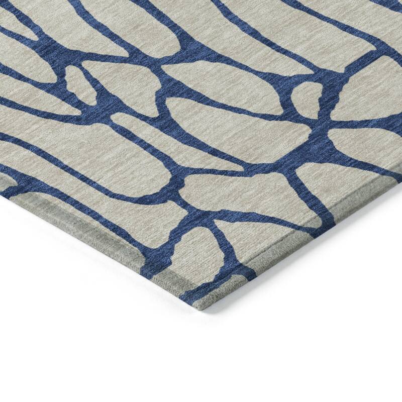HomeRoots Geometric Transitional Rectangle Outdoor Rug