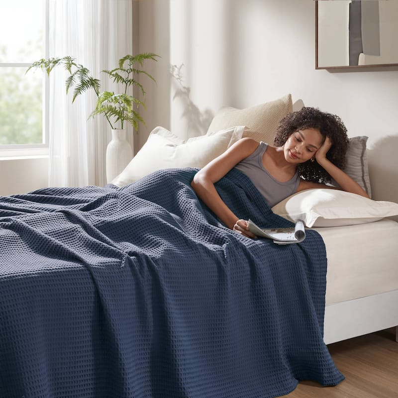 Madison Park Waffle Weave Cotton Blanket