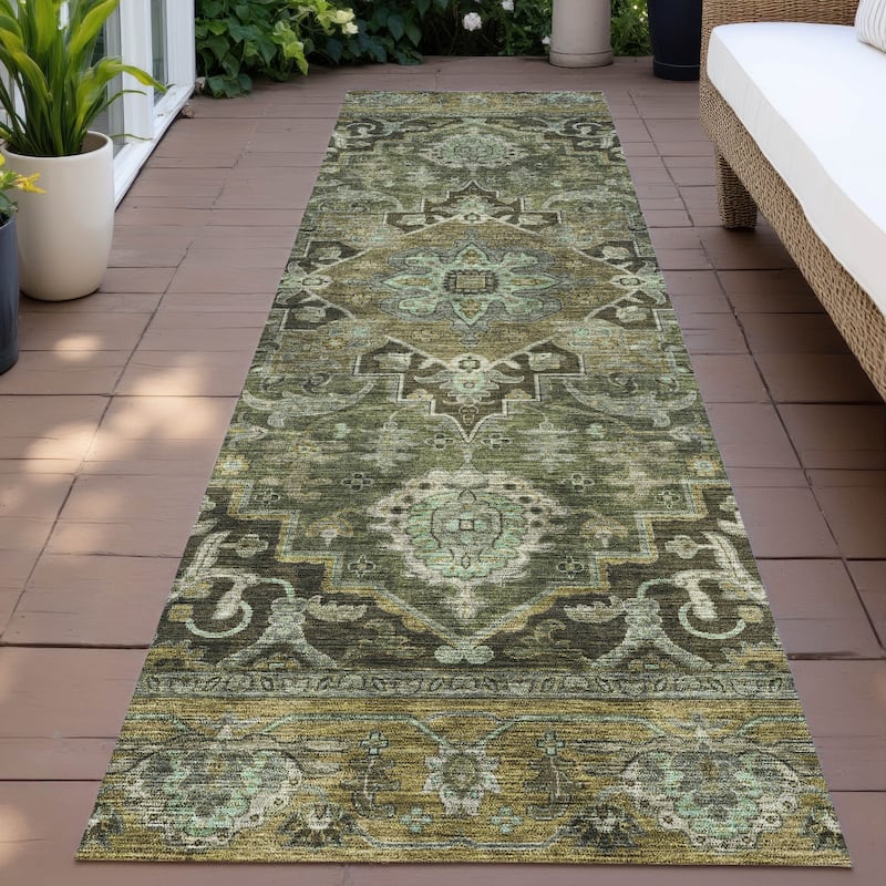 Machine Washable Indoor/Outdoor Traditional Medallion Chantille Rug - Olive - 2'3" x 7'6"