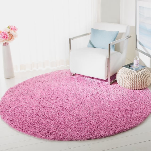 SAFAVIEH August Shag Solid 1.2-inch Thick Area Rug - 6'7" x 6'7" Round - Pink