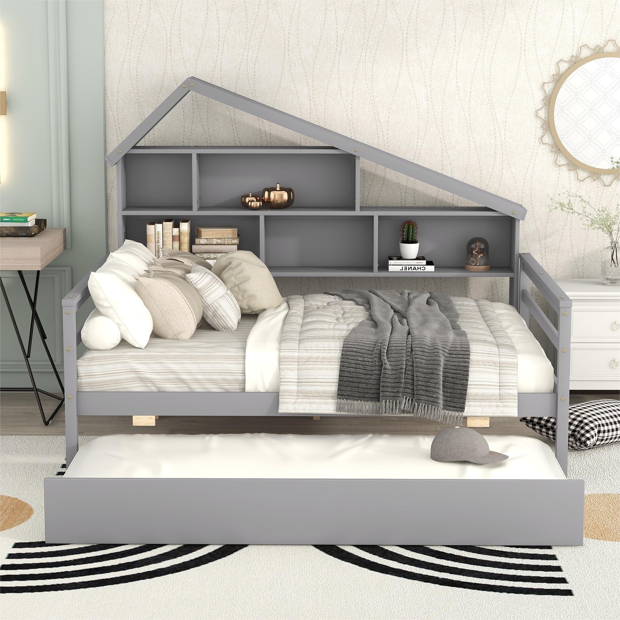 Size outlet of daybed