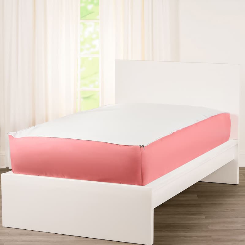 Siscovers Bubblegum Pink Bunkie Deluxe Zipper Bedding Set