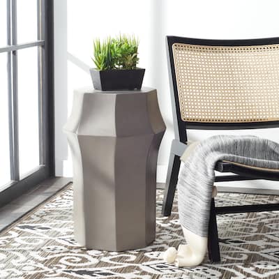 SAFAVIEH Evda Concrete Indoor/Outdoor Accent Table - 16" W x 16" D x 24" H - 16Wx16Dx24H